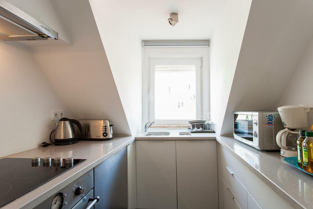 Loft Bairro Alto Apartment Lisbon Luaran gambar